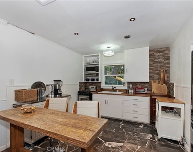 831 Blue Ridge - Photo Thumbnail 14