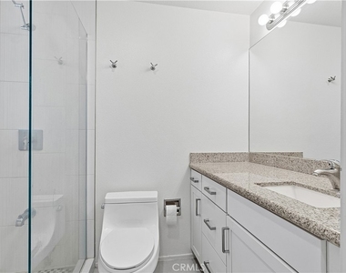 555 S Thornhill Road - Photo Thumbnail 16