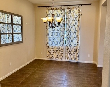7524 Aplin Street - Photo Thumbnail 2