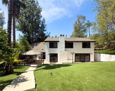 5836 Winnetka Avenue - Photo Thumbnail 33