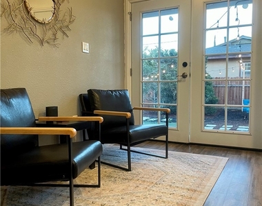 2795 Denton Street - Photo Thumbnail 10