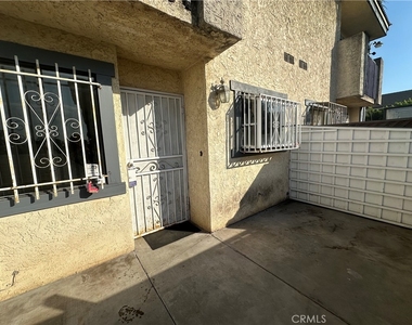 13420 Tracy Street - Photo Thumbnail 2