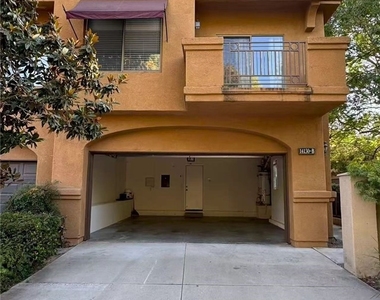 14130 Shoreline Drive - Photo Thumbnail 2
