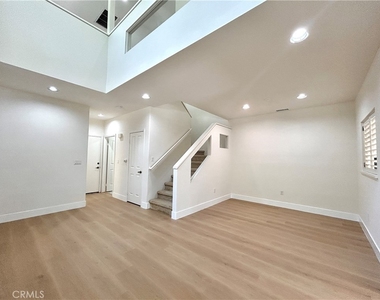 14130 Shoreline Drive - Photo Thumbnail 6