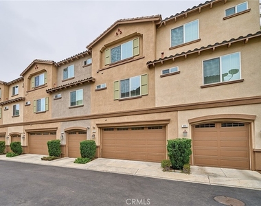 853 E Hollyvale - Photo Thumbnail 8