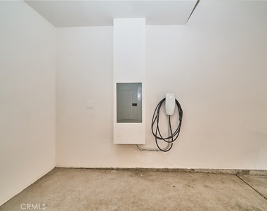 853 E Hollyvale - Photo Thumbnail 43