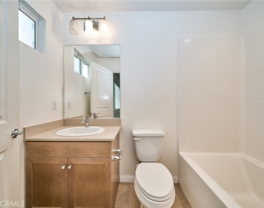 853 E Hollyvale - Photo Thumbnail 37