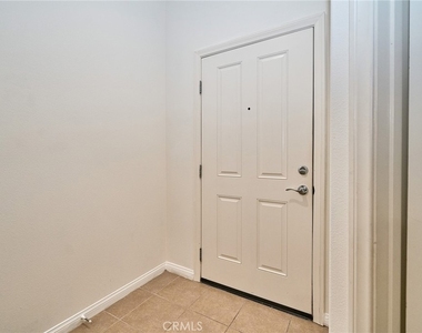 853 E Hollyvale - Photo Thumbnail 10