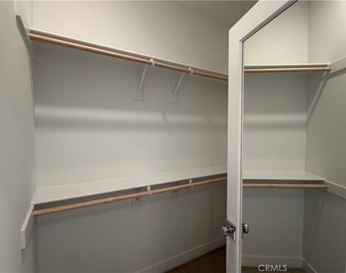 1485 Snowberry Place - Photo Thumbnail 16