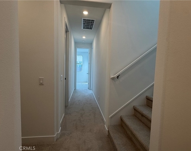 1485 Snowberry Place - Photo Thumbnail 9