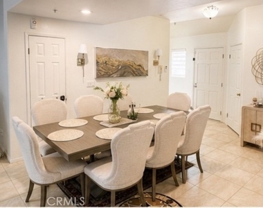 703 Locust Street - Photo Thumbnail 1