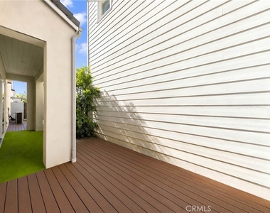 112 Spiral - Photo Thumbnail 35