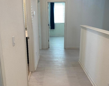 5449 Prewett Ranch Dr - Photo Thumbnail 9