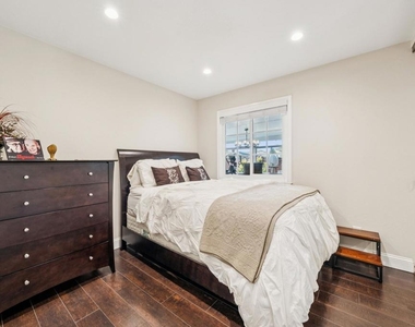 2485 Medallion Dr - Photo Thumbnail 34