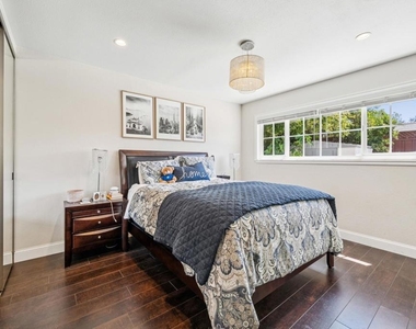 2485 Medallion Dr - Photo Thumbnail 26