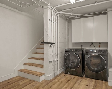 1160 Granville Avenue - Photo Thumbnail 26