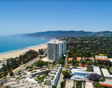 134 D San Vicente Blvd - Photo Thumbnail 2