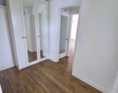 134 D San Vicente Blvd - Photo Thumbnail 10