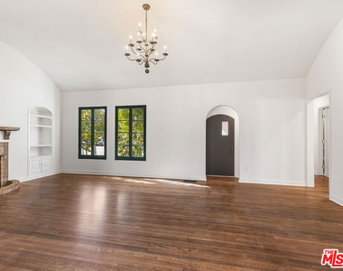 926 E Dryden Street - Photo Thumbnail 7