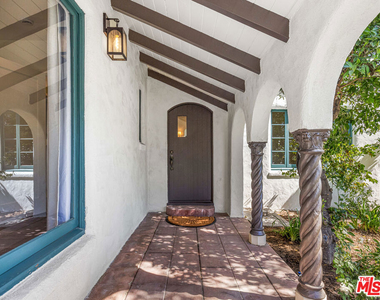 926 E Dryden Street - Photo Thumbnail 2