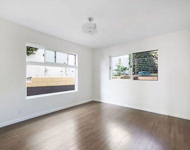 7000 Vista Del Mar Lane - Photo Thumbnail 19