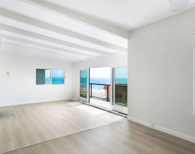 7000 Vista Del Mar Lane - Photo Thumbnail 7