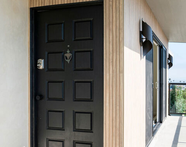 7000 Vista Del Mar Lane - Photo Thumbnail 27