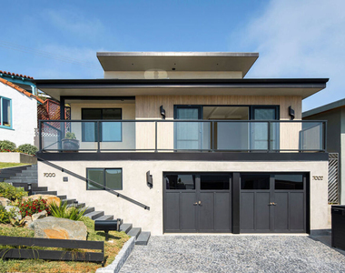 7000 Vista Del Mar Lane - Photo Thumbnail 1