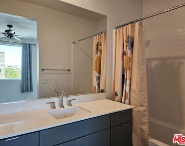 27010 Tanager Lane - Photo Thumbnail 7