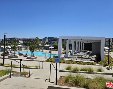 27010 Tanager Lane - Photo Thumbnail 8