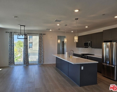 27010 Tanager Lane - Photo Thumbnail 5