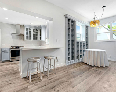 2383 Panorama Terrace - Photo Thumbnail 15