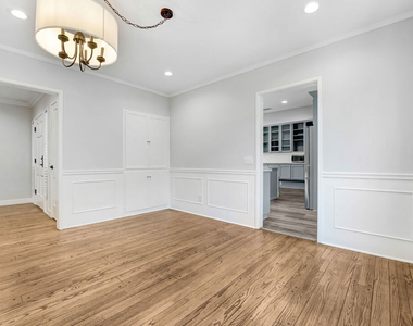 2383 Panorama Terrace - Photo Thumbnail 8
