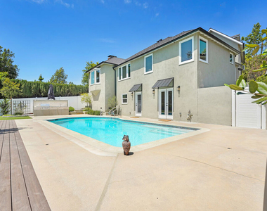 2383 Panorama Terrace - Photo Thumbnail 2