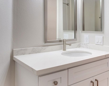 5557 W 6th Street - Photo Thumbnail 4