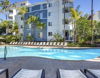 5557 W 6th Street - Photo Thumbnail 7