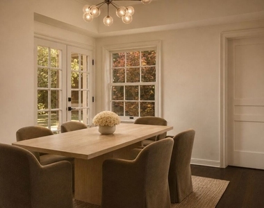 774 Malcolm Avenue - Photo Thumbnail 10