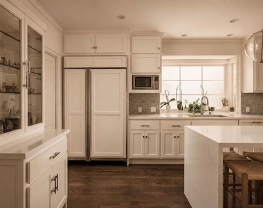 774 Malcolm Avenue - Photo Thumbnail 9