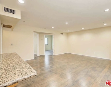 6815 Baird Avenue - Photo Thumbnail 1