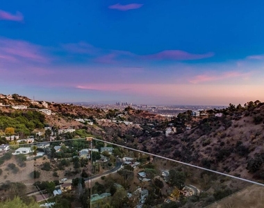 8401 Wyndham Road - Photo Thumbnail 24