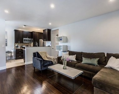 4409 Irvine Avenue - Photo Thumbnail 1