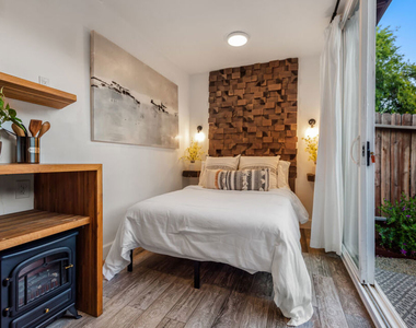 272 N Topanga - Photo Thumbnail 8