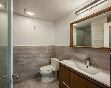 8787 Shoreham Drive - Photo Thumbnail 18