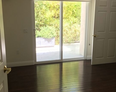 1171 Franklin Street - Photo Thumbnail 8
