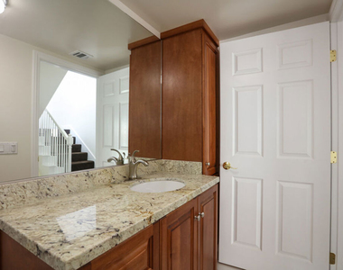 1171 Franklin Street - Photo Thumbnail 18