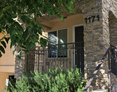 1171 Franklin Street - Photo Thumbnail 3