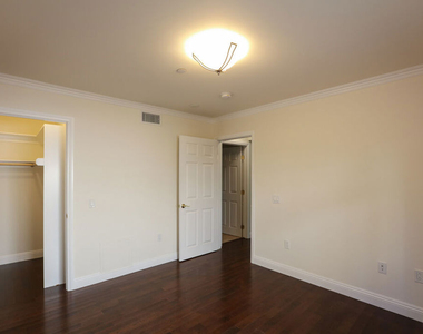 1171 Franklin Street - Photo Thumbnail 17