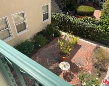 9609 W Olympic Boulevard - Photo Thumbnail 2
