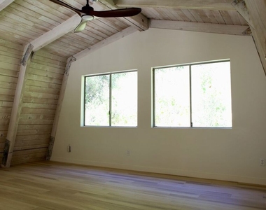 1578 Topanga Skyline Drive - Photo Thumbnail 7