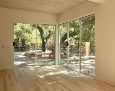 1578 Topanga Skyline Drive - Photo Thumbnail 16